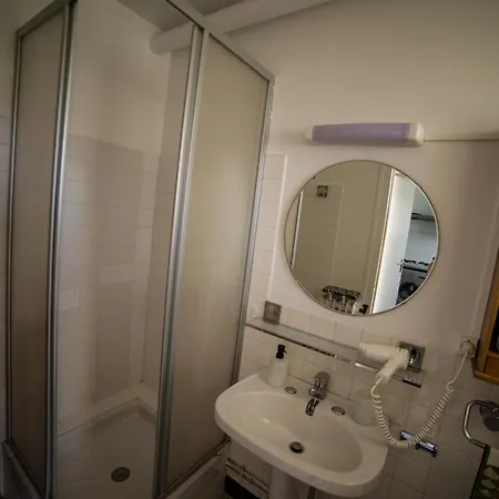 Les Libellules Apartment *